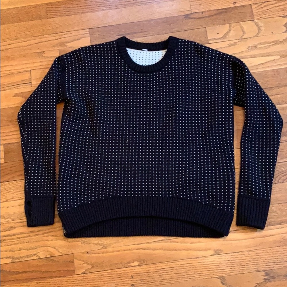 Lululemon Sweater, reversible, size 4-6